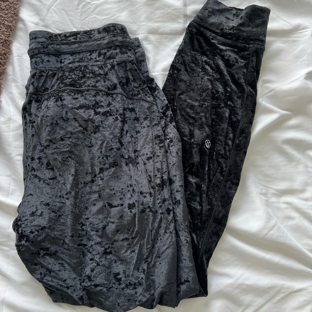 Lululemon Joggers